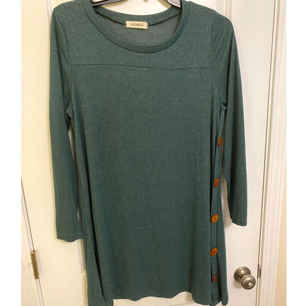 Green Long Sleeve Dress with Button Detail